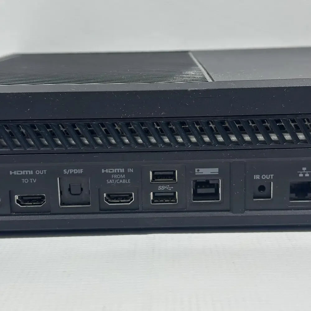 Microsoft Xbox One 1540 Console Black HDMI W/ AC Power Adapter Parts System